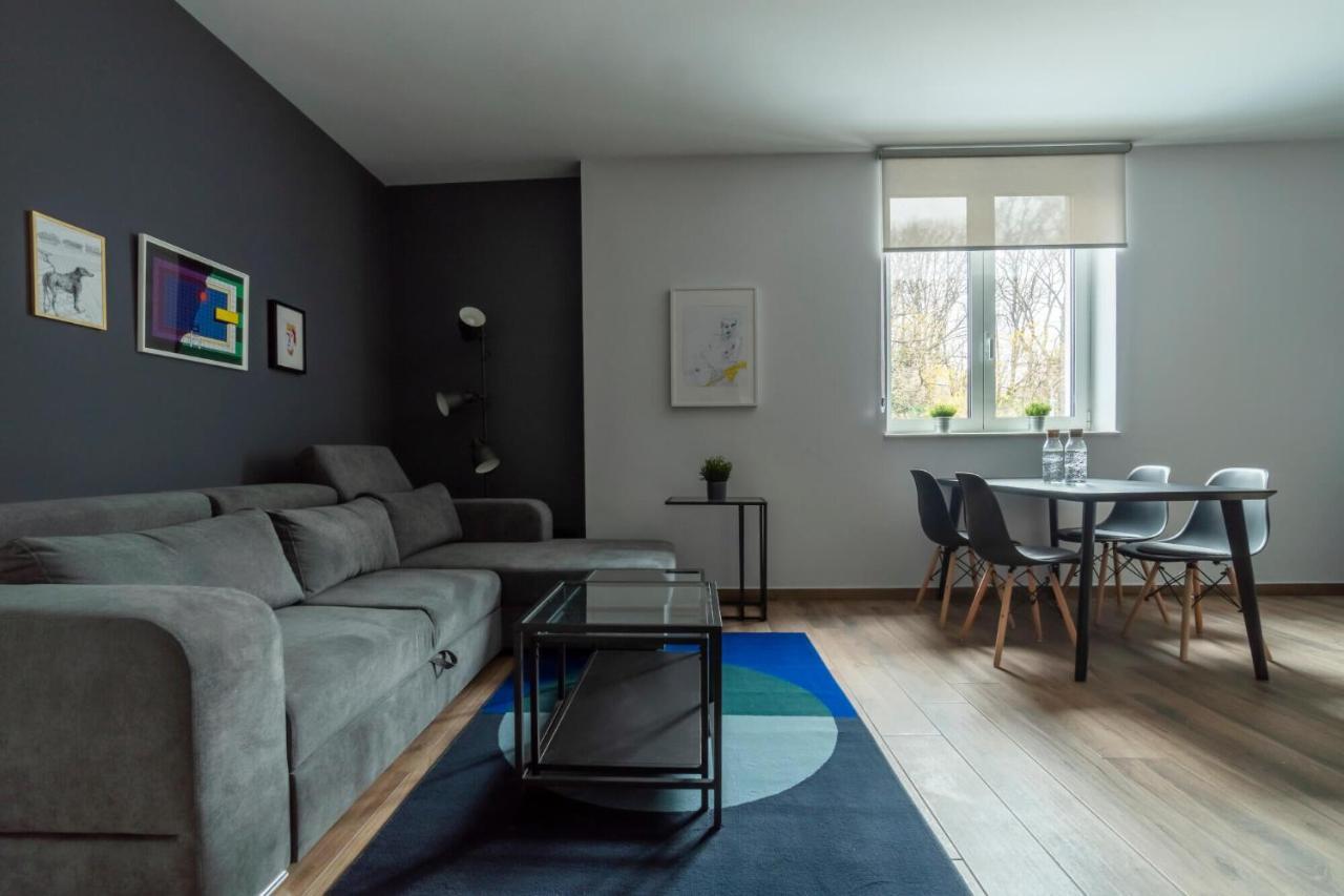 Hostgost Selected Suites - Botanical Garden Beograd Ngoại thất bức ảnh