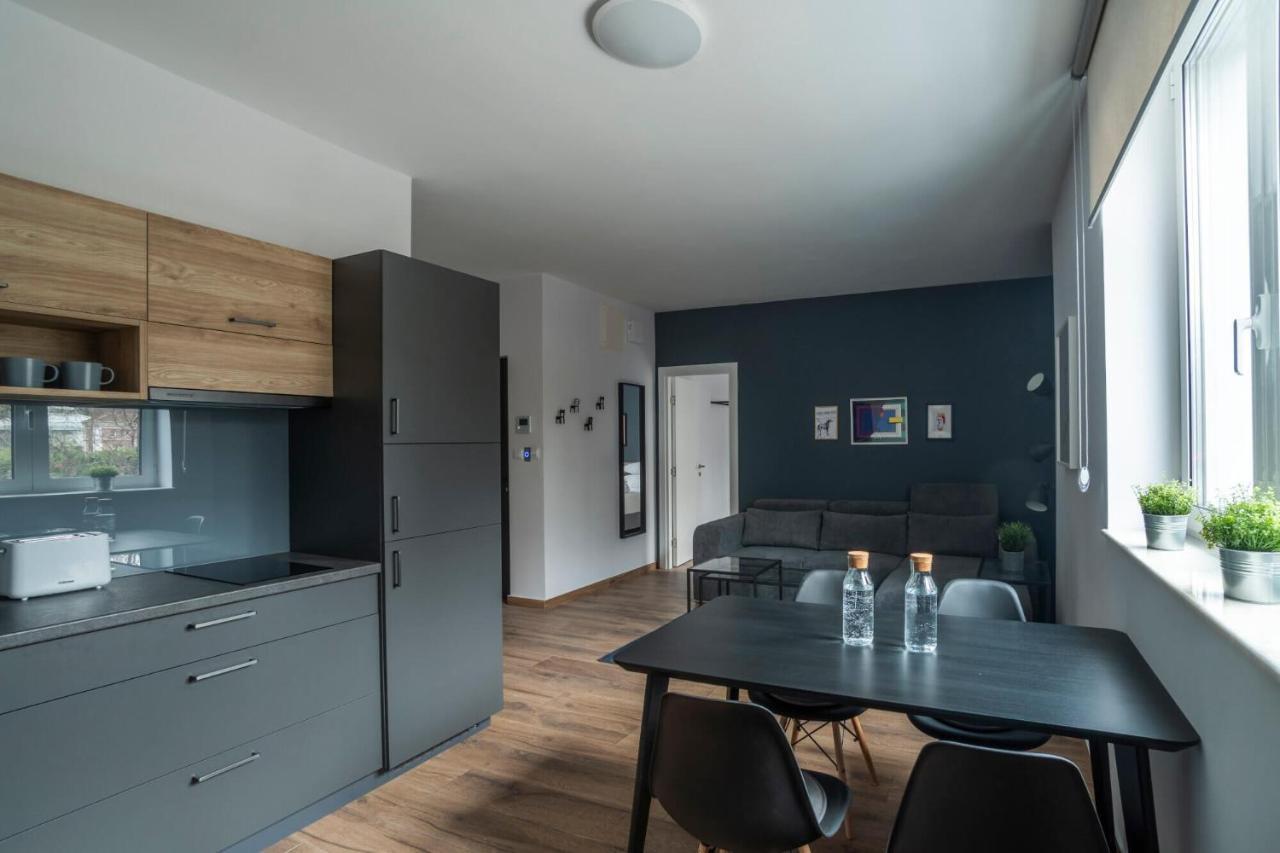Hostgost Selected Suites - Botanical Garden Beograd Ngoại thất bức ảnh