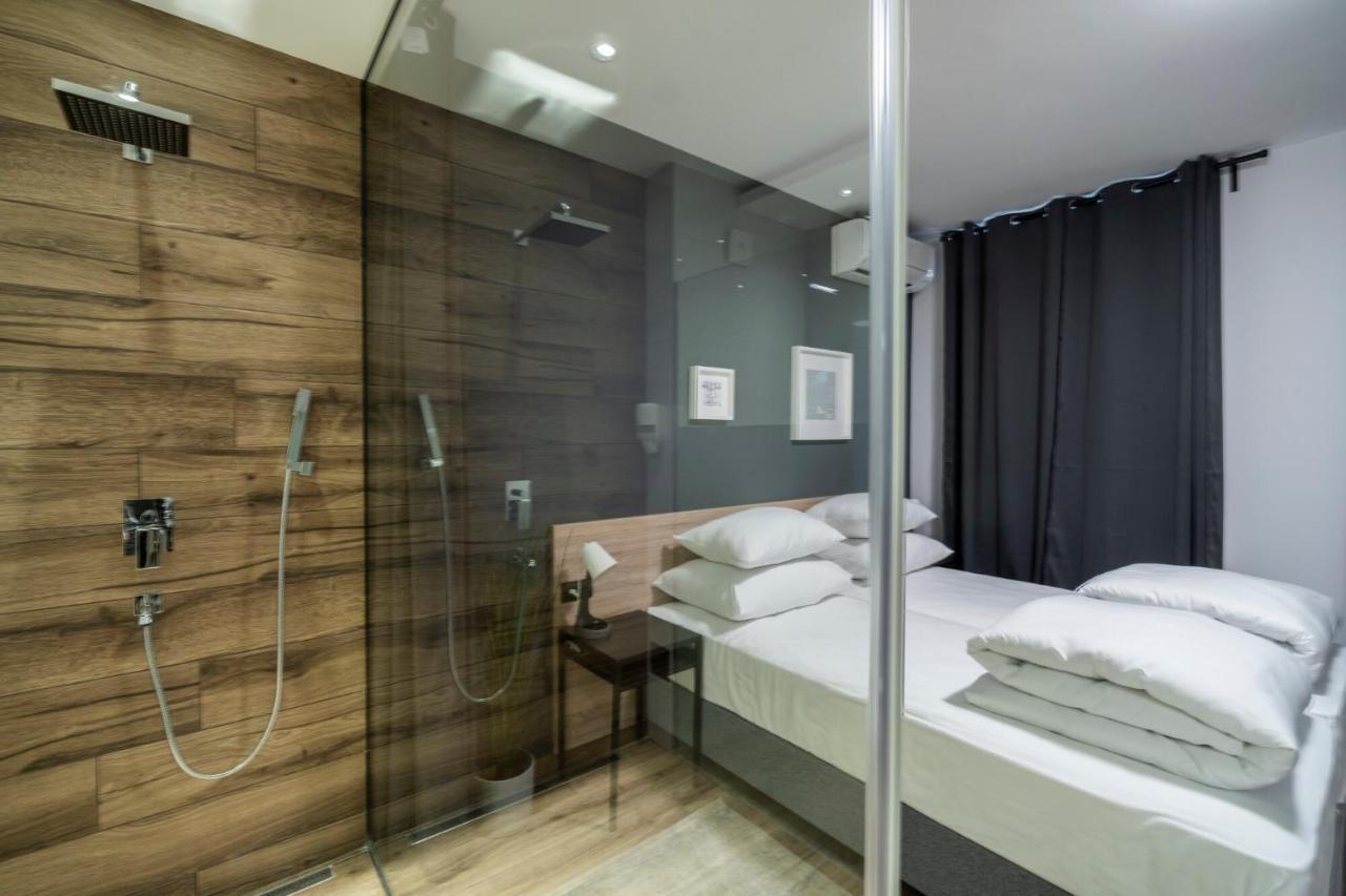 Hostgost Selected Suites - Botanical Garden Beograd Ngoại thất bức ảnh