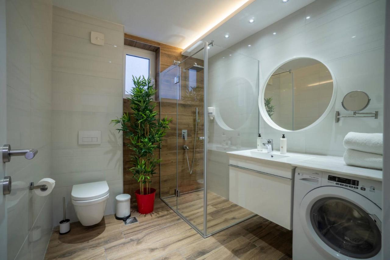 Hostgost Selected Suites - Botanical Garden Beograd Ngoại thất bức ảnh